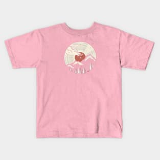 Mountain on vinyl Kids T-Shirt